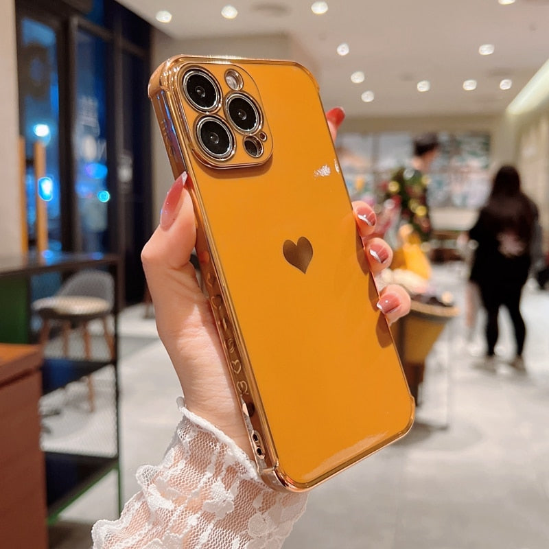 Case Coração Borda Dourada Anti-Choque iPhone